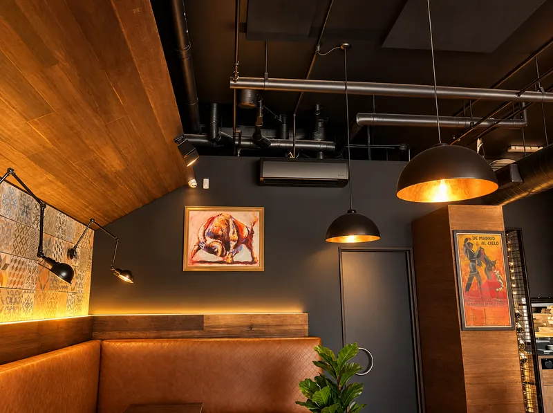 Split system in a restaurant dining room